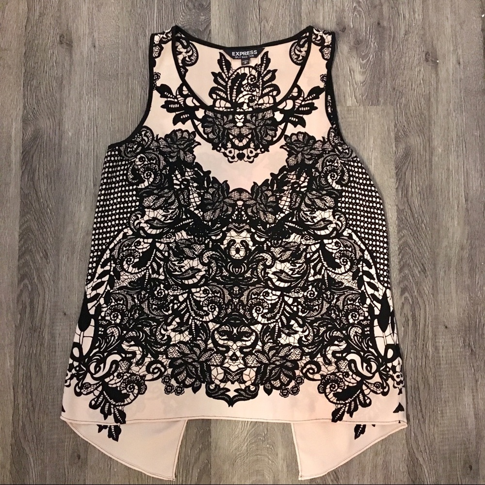 FINAL PRICE ⬇️EXPRESS Split Back top in size S